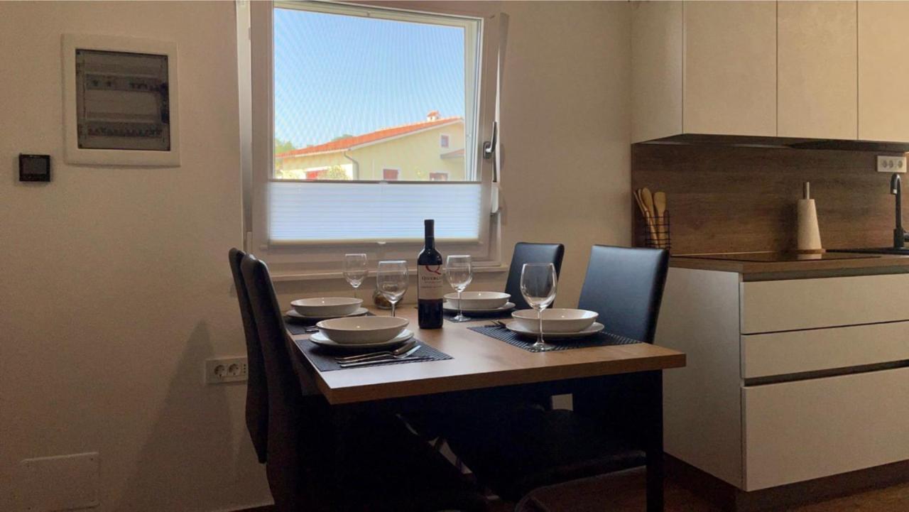 Apartma Lima Ankaran Bagian luar foto