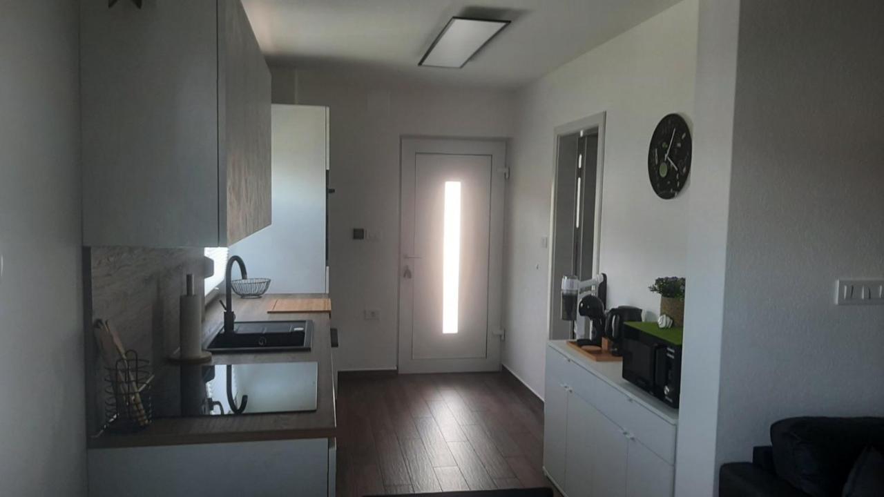 Apartma Lima Ankaran Bagian luar foto