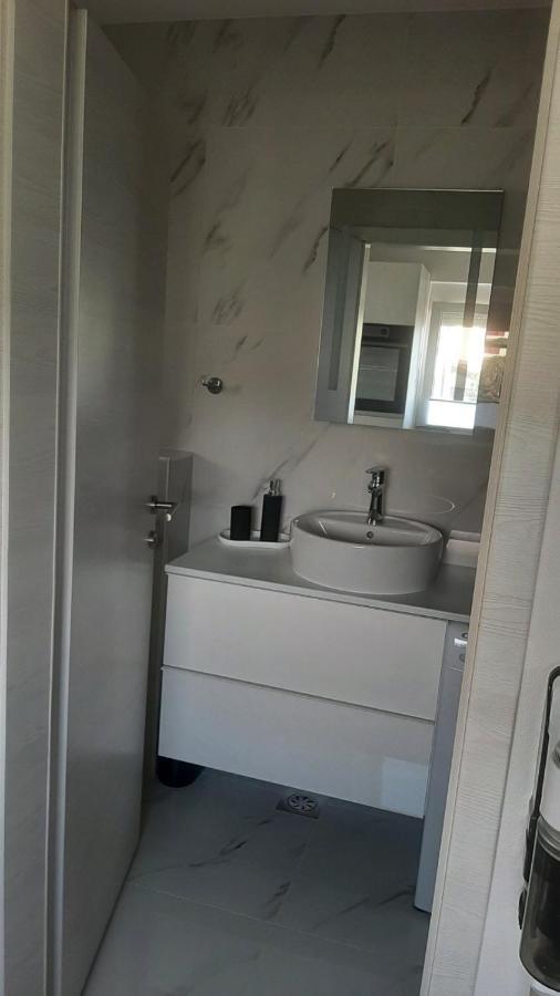 Apartma Lima Ankaran Bagian luar foto
